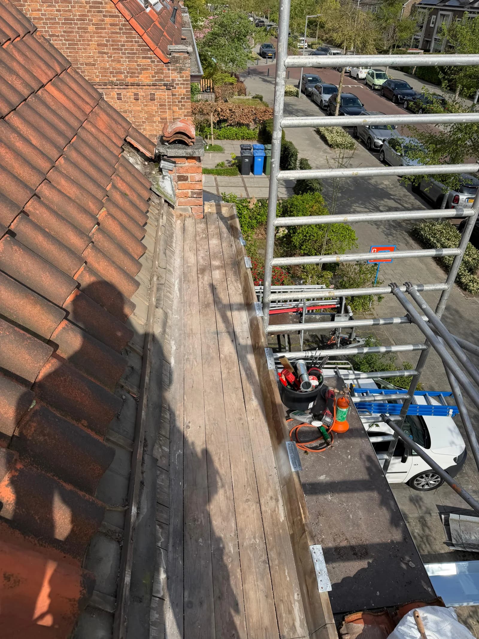 Zinken dakgoot en loodwerk vernieuwd, beeld 6